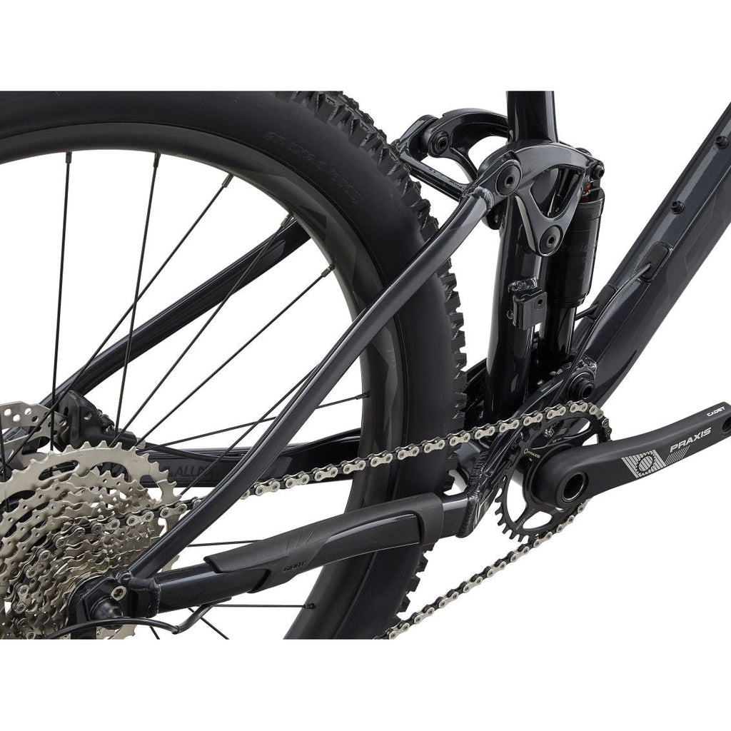 Stance 27.5" Mountain Bike